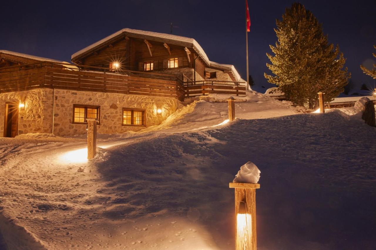 Berghuus Radons Hotel Savognin Kültér fotó